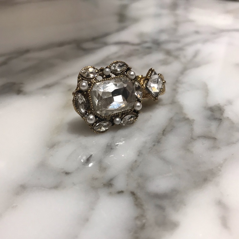Swarovski stone & pearls hair clip